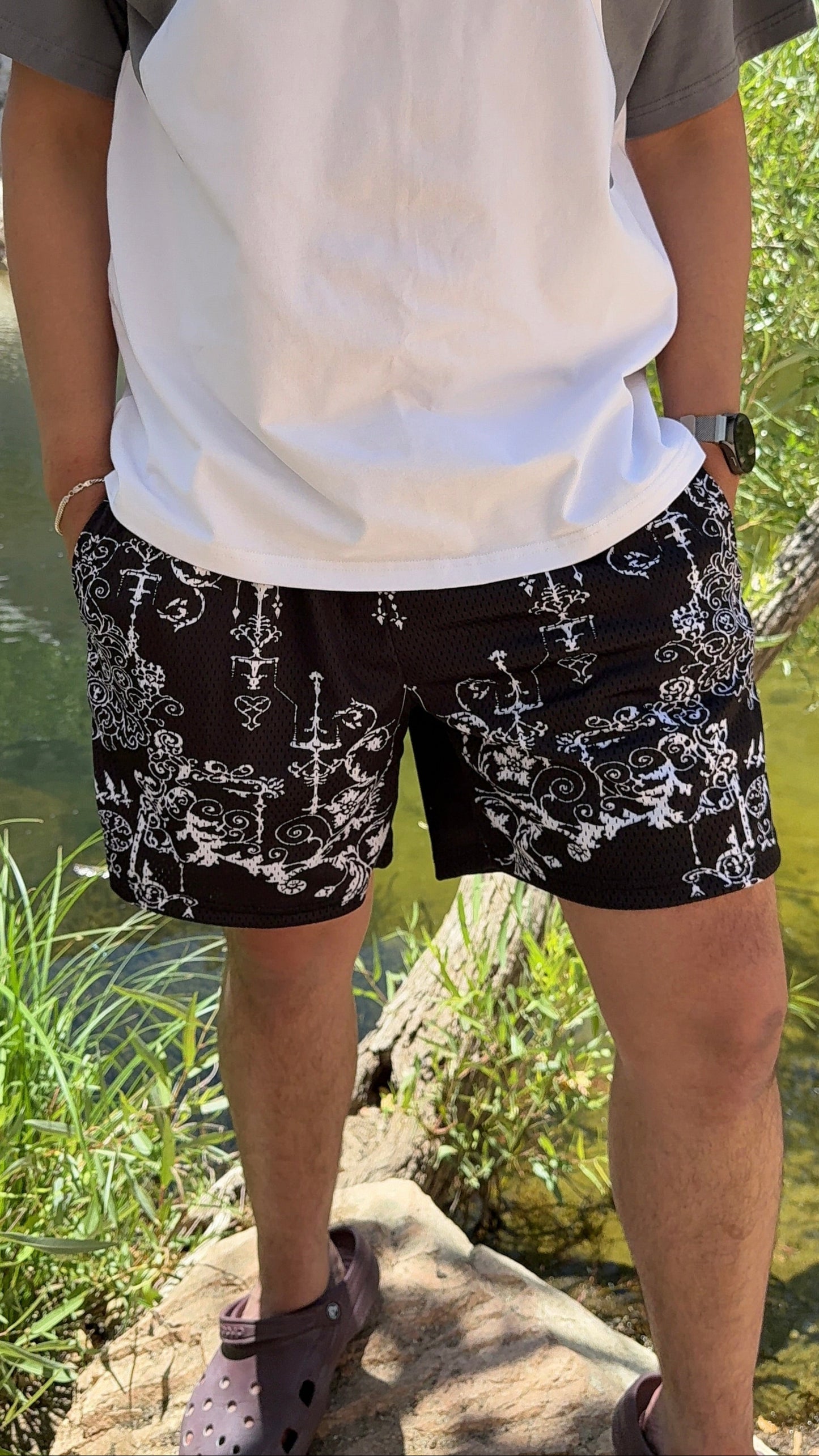KH CYBER SIGLISM SHORTS