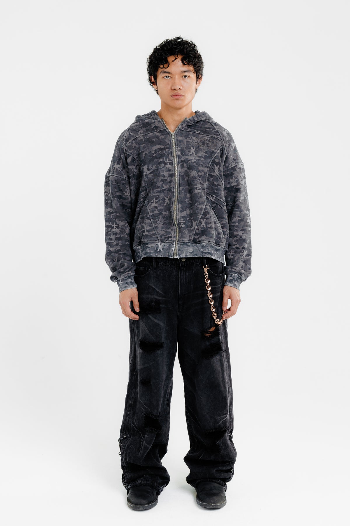 V1 ORG XIII ZIP UP (BLACK CAMO)