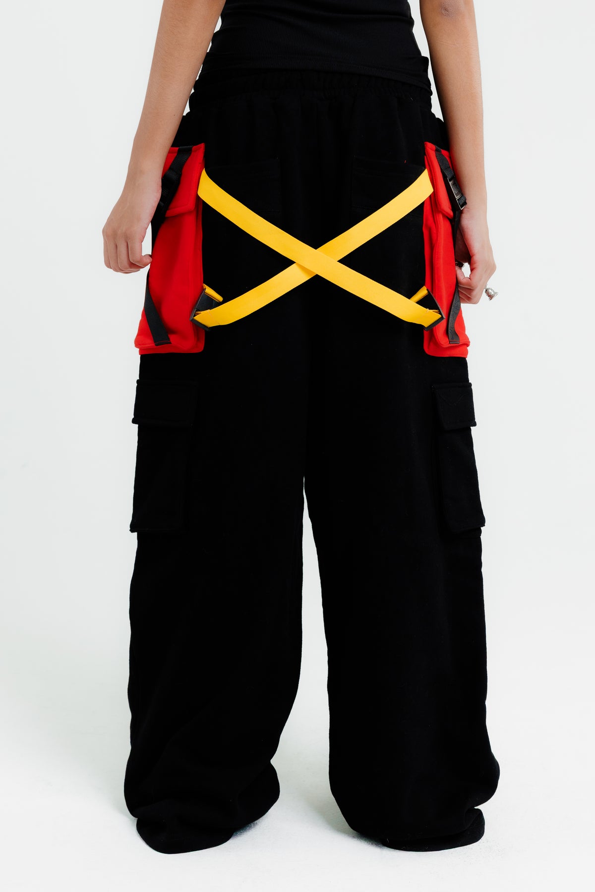 KEY OF LIGHT SWEATS