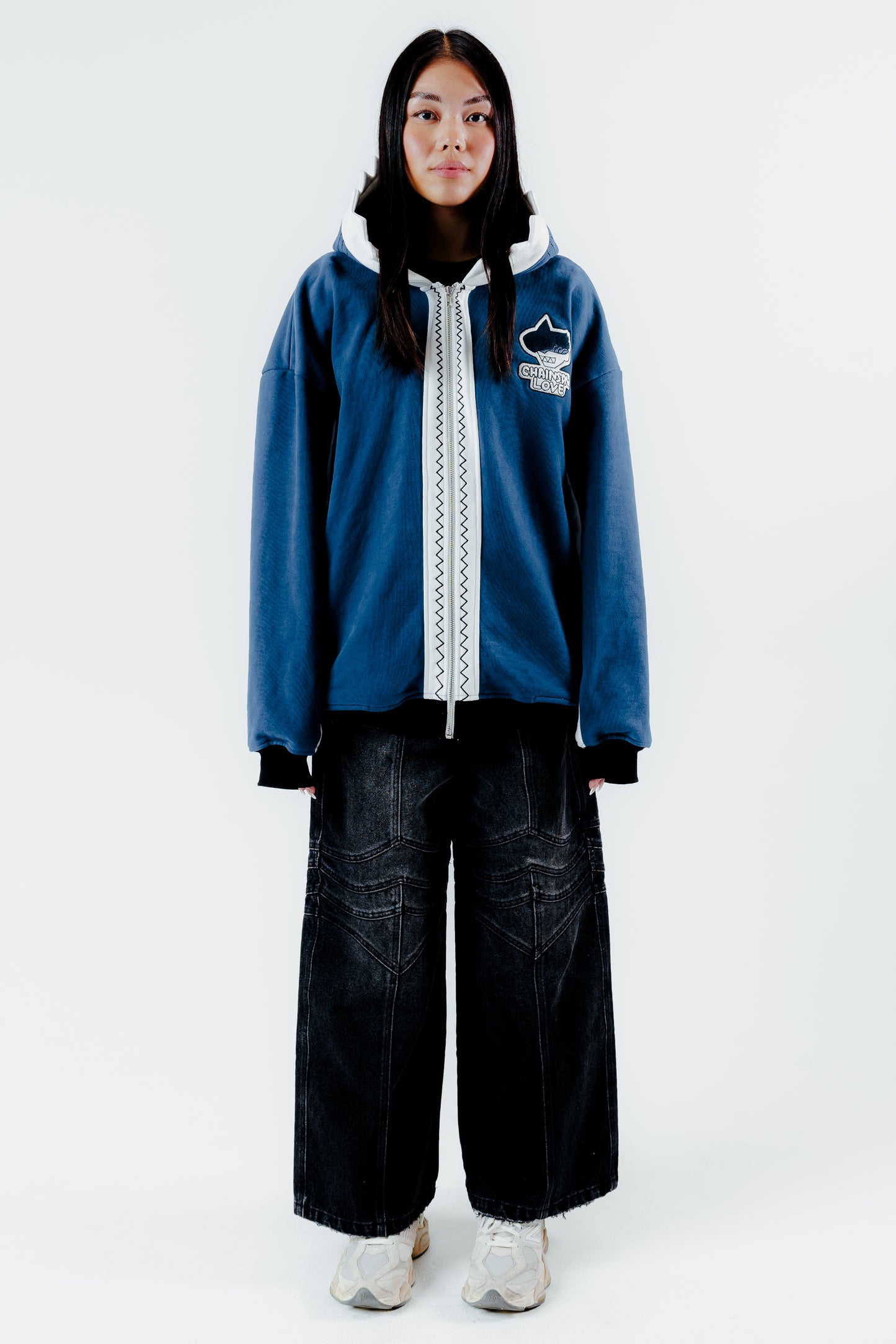 SHARK FIEND ZIP UP