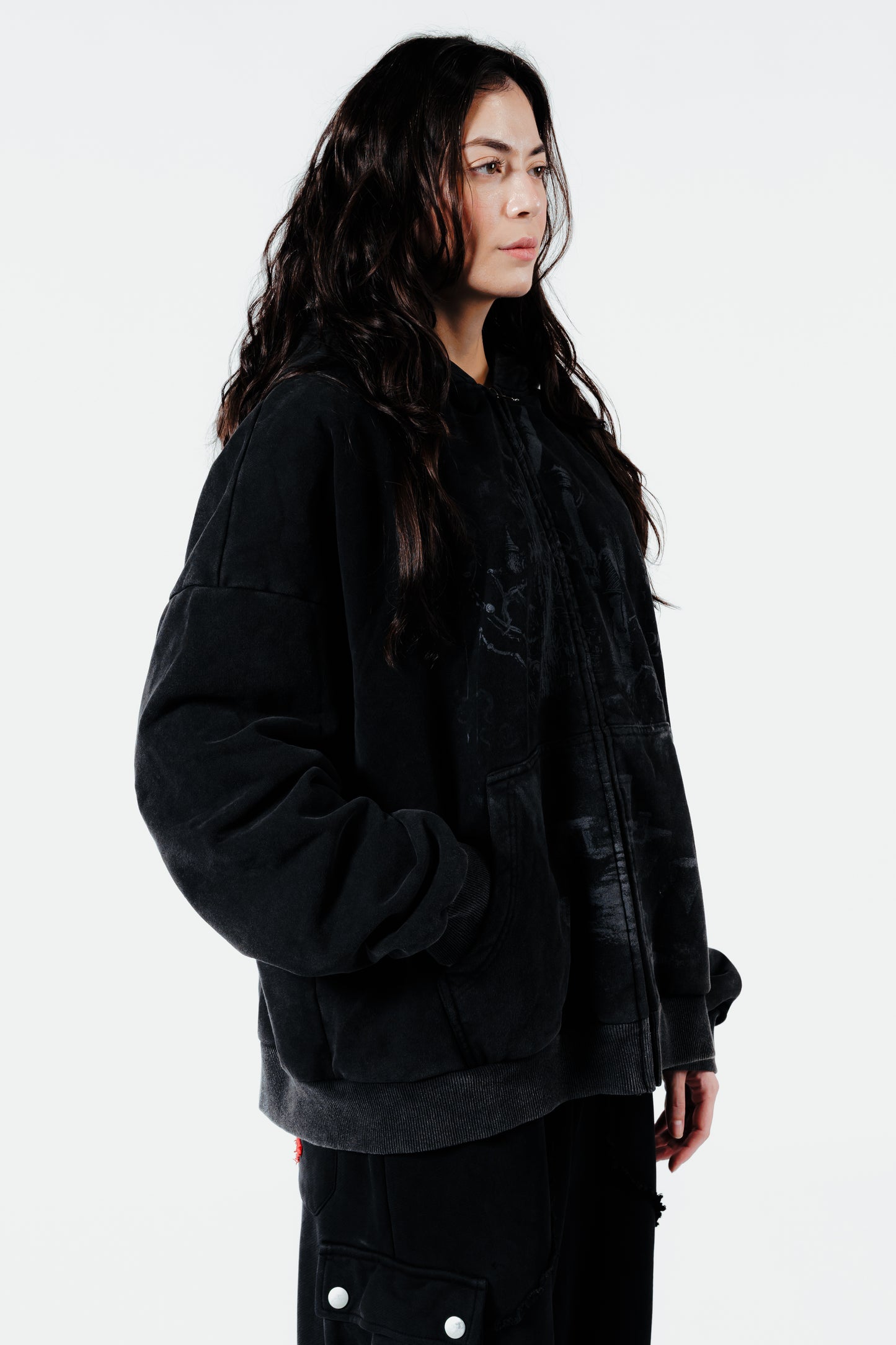 HB CASTLE ZIP UP