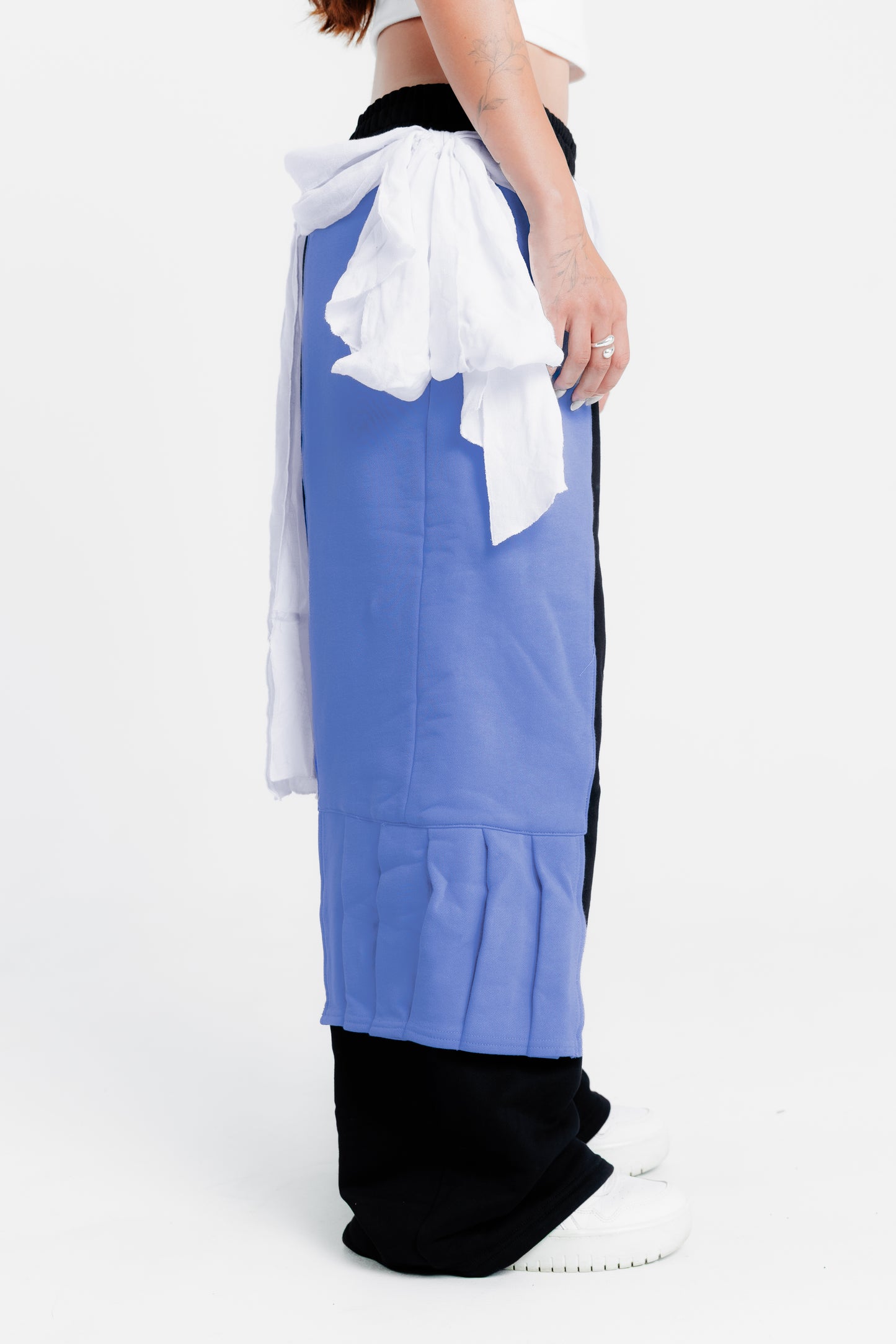KEY MASTER SWEATS