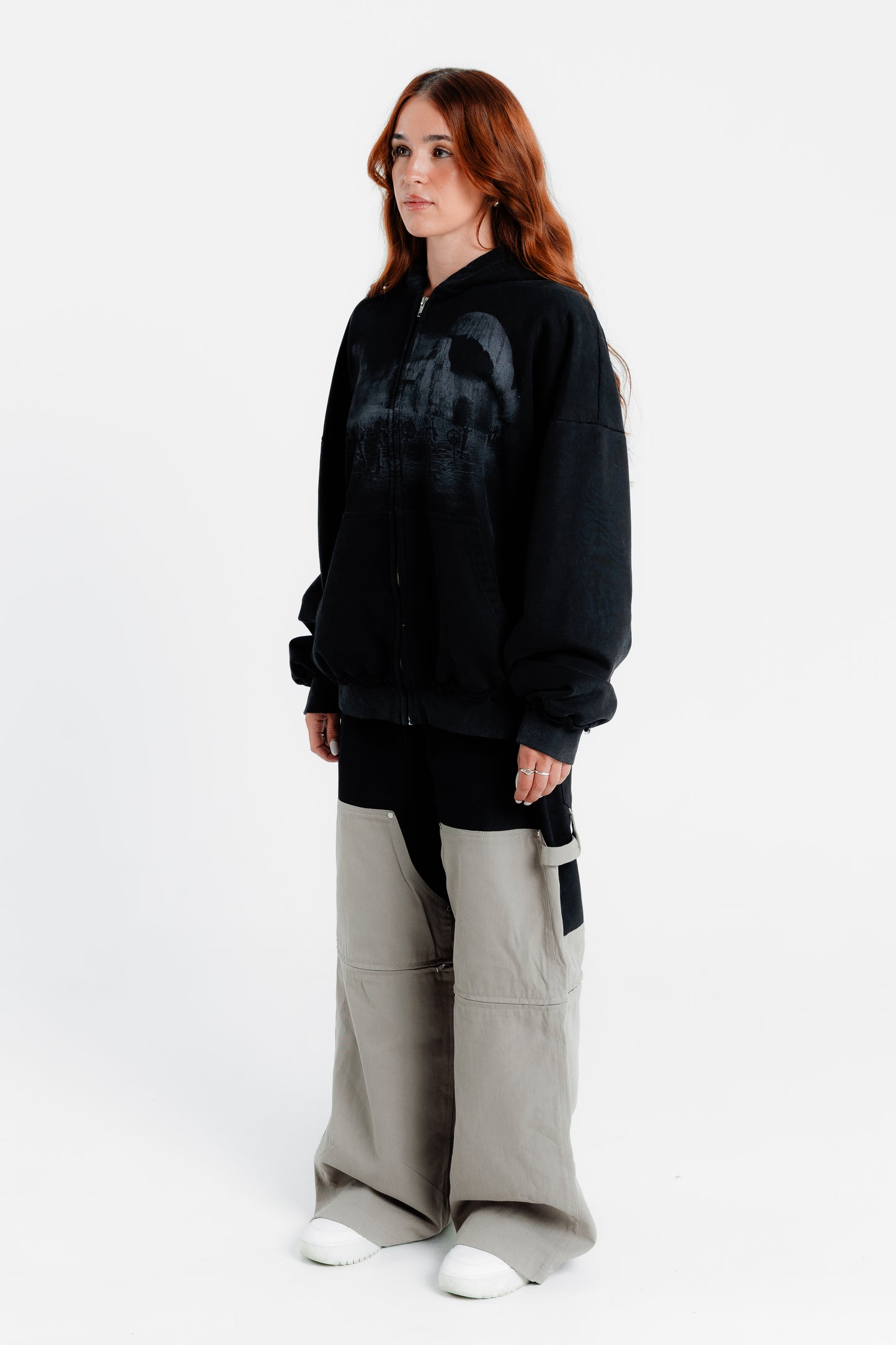 KEY GRAVEYARD ZIP UP