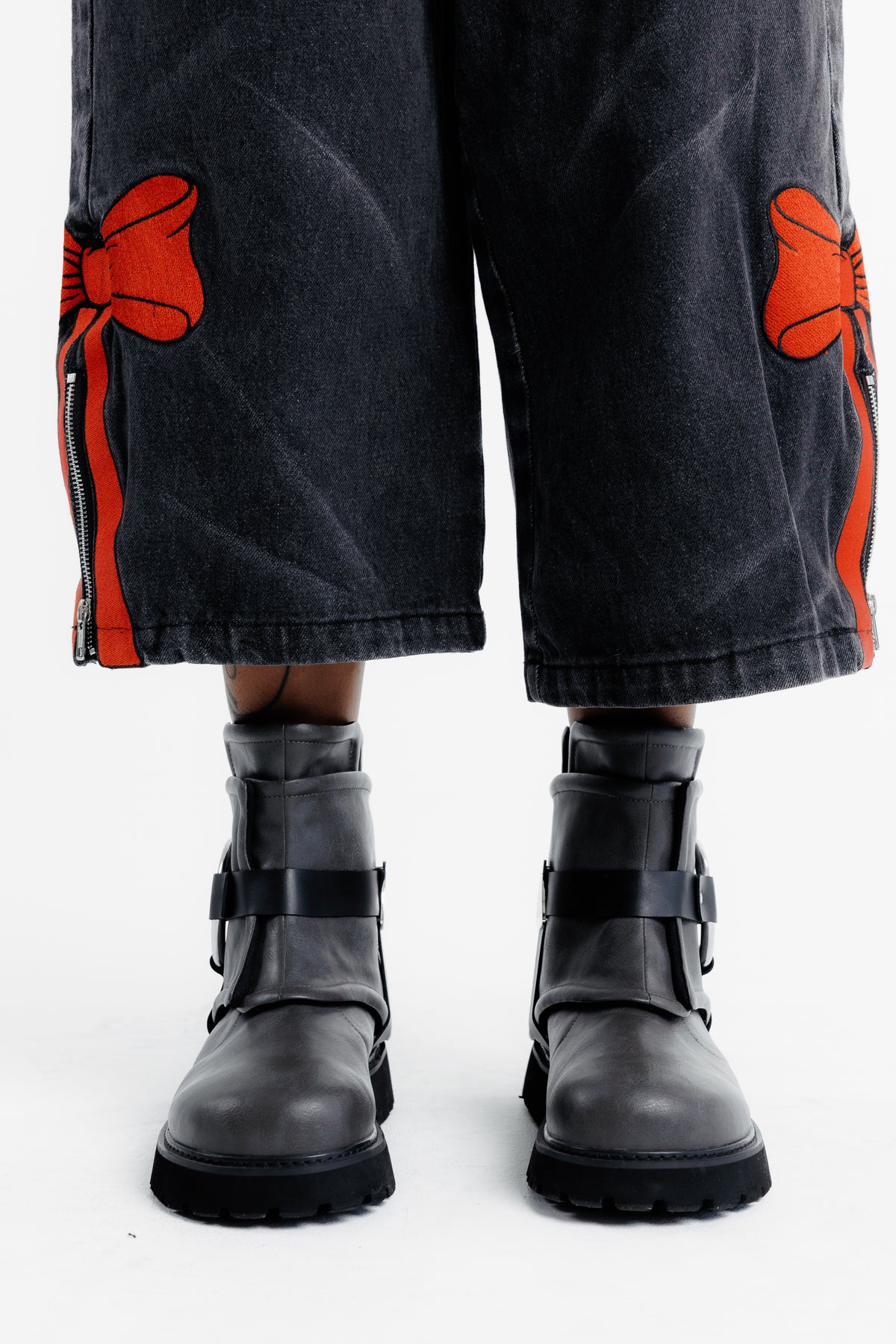 WATCHMAN V.I. BOOTS