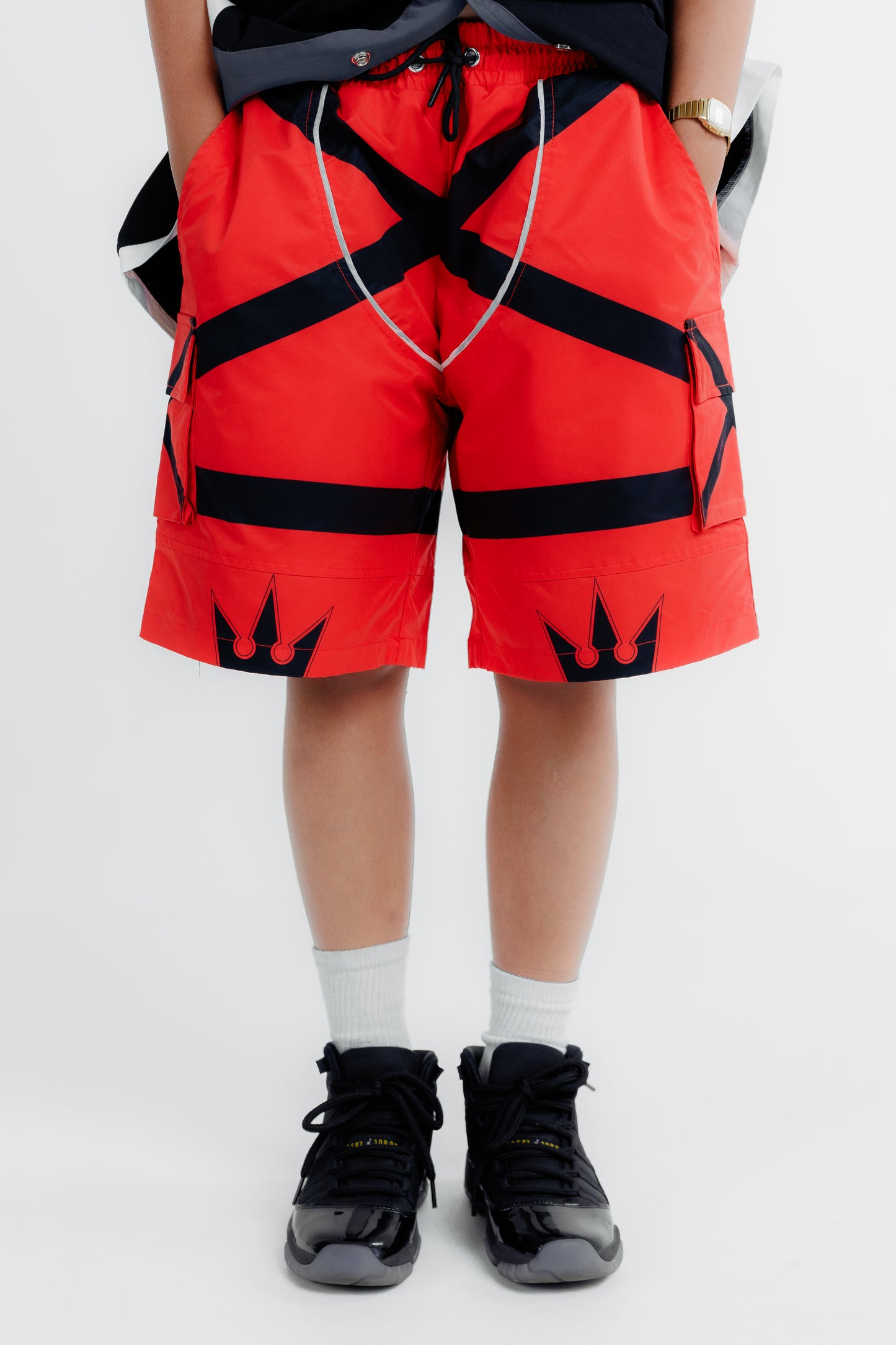 LIMIT FORM SHORTS