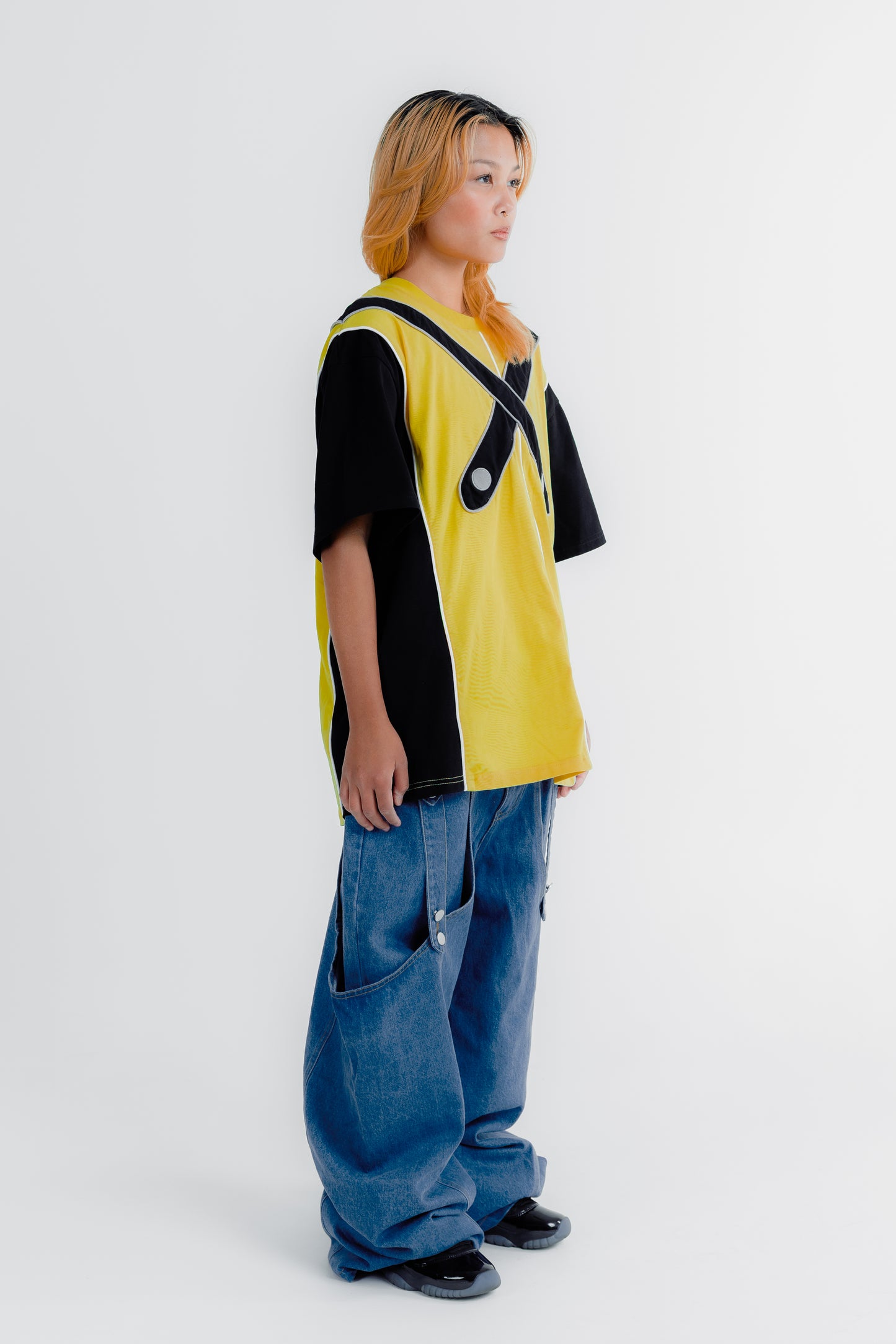 SEEKER OF DARKNESS TEE (yellow)