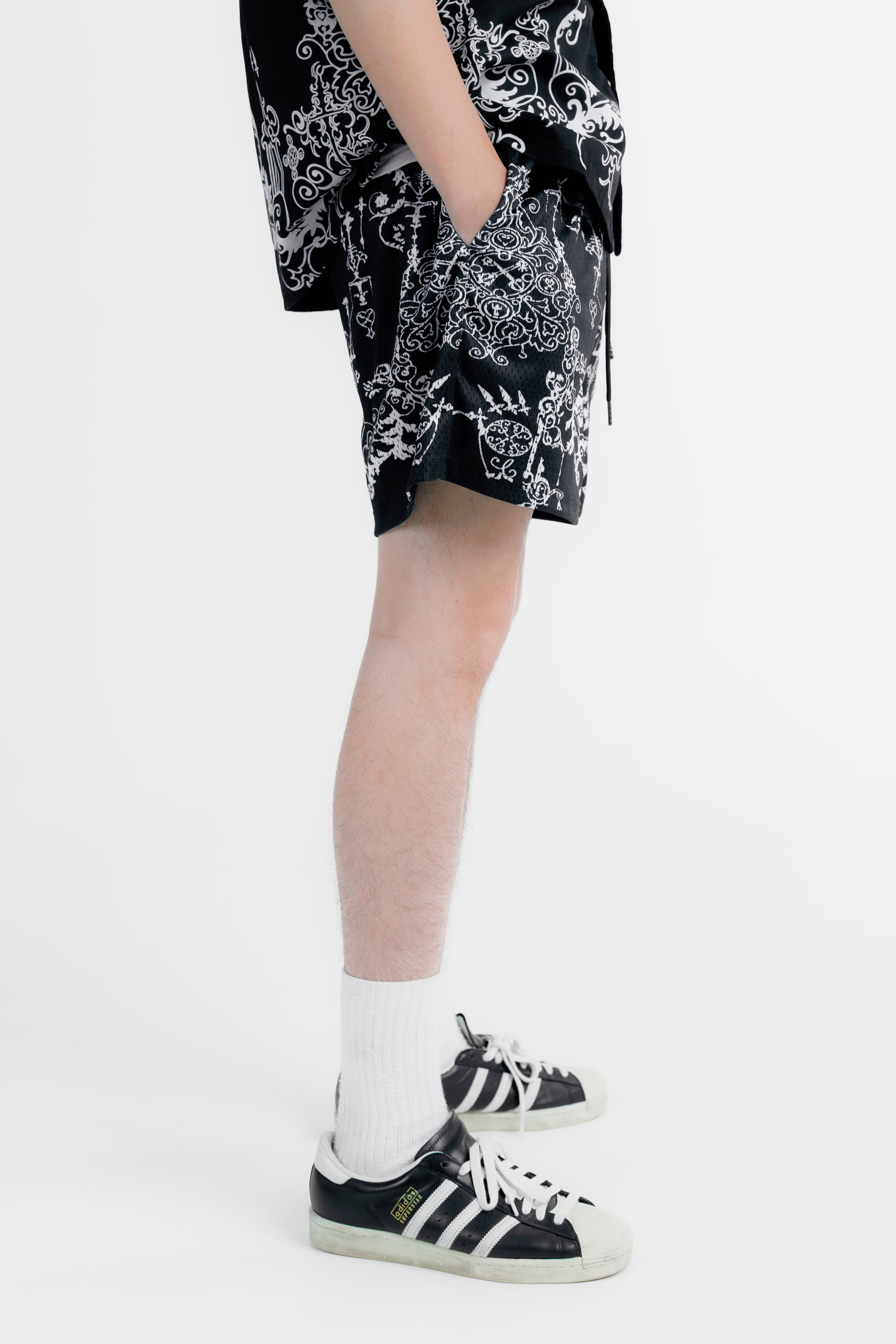 KH CYBER SIGLISM SHORTS – Sugoi