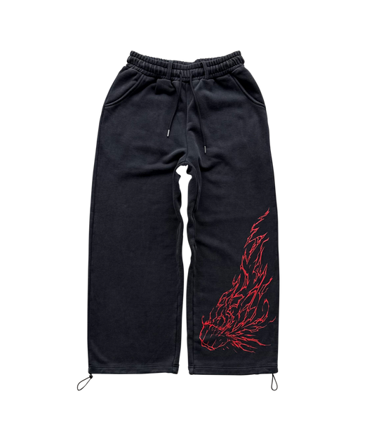 BLACK FLASH SWEATS